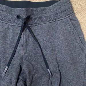 Lululemon scuba joggers